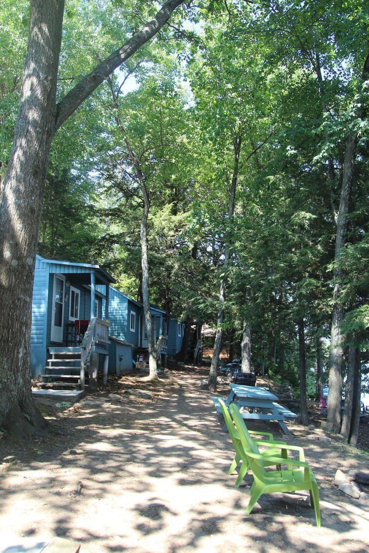 Black Lake Cabins Torrance Esterno foto